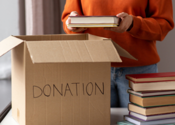 Kitab bağışlamaq aksiyasına qoşulun!