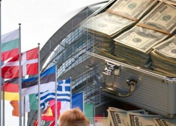 Azərbaycandan milyardları kimlər çıxarır?