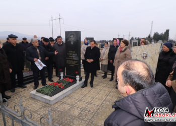 Qazaxda Xalq şairi Osman Sarıvəlli doğum günündə məzarı başında yad edilib