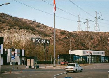 Tiflisin “gözünə batan TIR-lar”… – Sərhəddə nə baş verir?