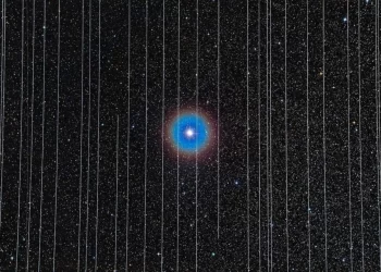 Kosmosa çıxarılan minlərlə peyk dünyanı təhdid edir