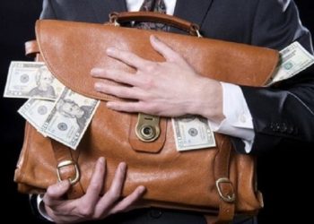 Büdcədən oğurlanan, xalqdan çırpışdırılan pulların geri qaytarılması vacibdir