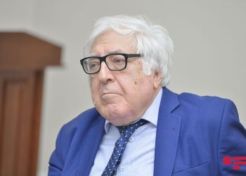 Azərbaycan Yazıçılar Birliyinin üzvündən sədr Anara açıq MƏKTUB