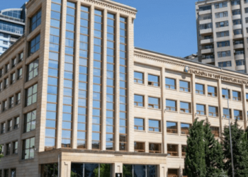 1 saylı Regional Meşə Təsərrüfatı Mərkəzində diplom qalmaqalı: İşçilər narazılıq edir