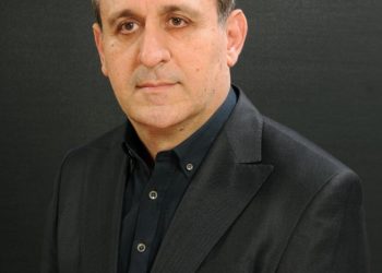Çarmıxdakı İsa, Ərafdakı Dante, Edam meydanındakı Nəsimi – İlahi eşqin memarları: Adəm Bakuvinin SÖZ haqqında SÖZÜ