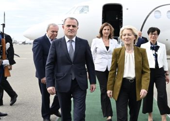 Avropa Komissiyasının Prezidenti Azərbaycana səfərə gəlib – FOTO