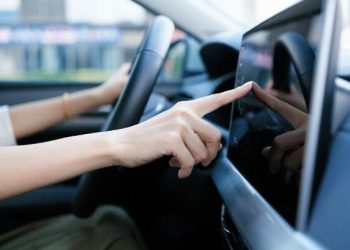 Sağdan ötməyə hansı hallarda icazə verilir?
