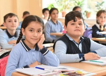 Bu ailələrə məktəbli forması pulsuz ola bilər – valideynlərə müjdə