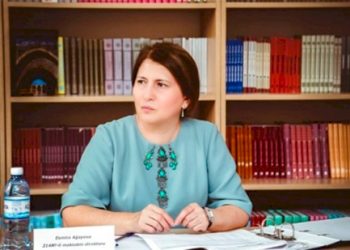 158 saylı məktəbdə qalmaqal: direktor öz kabinetində…