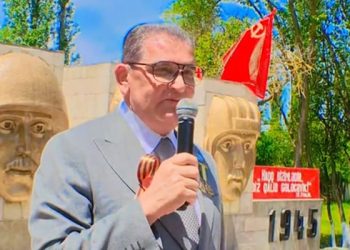 Saleh Səmədovun mənimsədiyi 200 min manatı oğlu qaytardı