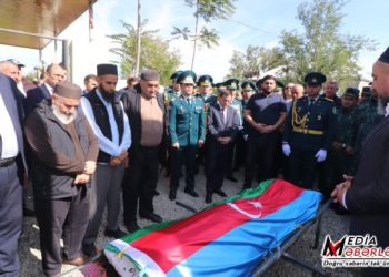 Qazax rayon icra başçısı polkovnik Nemət Pənahovun dəfn mərasimində iştirak edərək ailəsinə başsağlığı verib