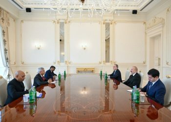 İlham Əliyev Hindistanın xarici işlər nazirini qəbul edib