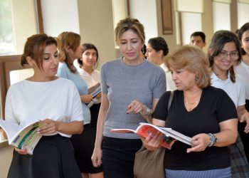 İş yerini dəyişdirmək istəyən müəllimlər üçün fürsət